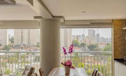 Apartamento com 3 quartos para alugar no Tatuapé, São Paulo 