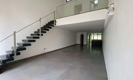 Casa comercial para alugar na Rua Manuel de Freitas, 58, Vila Gomes Cardim, São Paulo