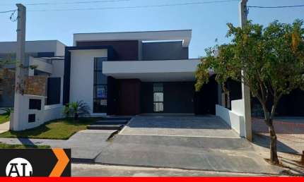 Linda casa térrea para e Venda no condomínio Le France no Alto da Boa Vista em Sorocaba, com 3 suítes