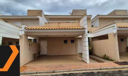 Casa semi mobiliada à venda no condomínio Villa Chiari no Jd Pagliato em Sorocaba com 146 m2 de área construída