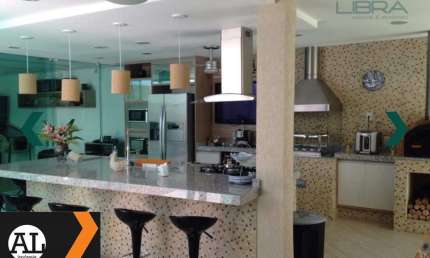 Ótima casa para Locação e Venda no condomínio  Ibiti do paço em Sorocaba.