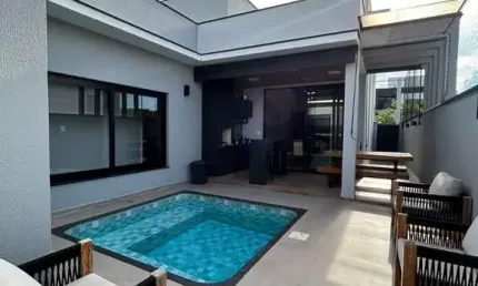 Casa térrea localizada num dos melhores pontos do Condomínio Chácara Ondina.