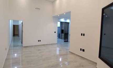 Casa térrea à venda no condomínio Villagio Milano em Sorocaba, com 3 suítes, linda área gourmet 145 m2 de área construída e terreno de 200 m2.