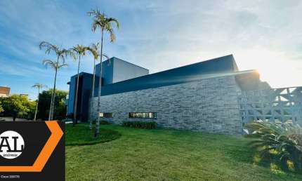 Casa sobrado a venda no LAGO AZUL RESIDENCIAL E GOLF E CLUB, um dos melhores condomínios do Estado de São Paulo