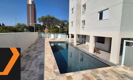 Apartamento para venda ou locação no Centro de Sorocaba com 65 m2, sendo 2 quartos e uma suíte, com varanda gourmet.