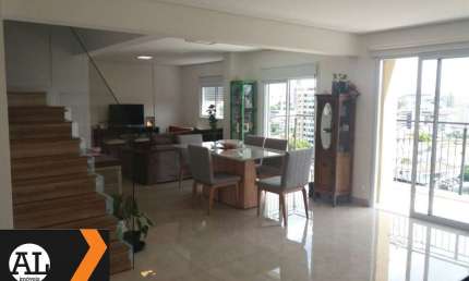 apartamento de cobertura estilo alavanca é simplesmente deslumbrante. Com uma área de 185,00 m2, ele possui 3 suítes sendo 2 com ar condicionado