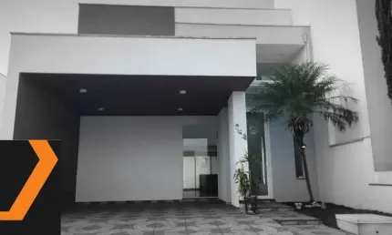 Ótima casa para venda no condomínio Ibiti Reserva em Sorocaba com 3 suítes sendo duas no piso inferior, área gourmet, garagem para 4 carros