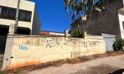 Terreno à venda na Rua Mossoró, 149, Centro, Londrina