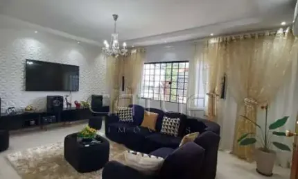 Casa com 3 quartos à venda na Rua do Tamarino, 59, Jardim Morumbi, Londrina