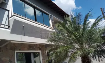 Casa com 3 quartos para alugar na Rua Josephina Colombo, 67, Conjunto Semiramis Barros Braga, Londrina