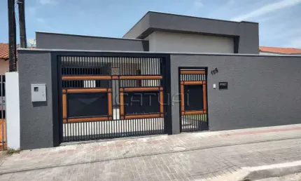 Casa com 3 quartos à venda na Rua Guilhermina Maria Conceição, N132, Dom Pedro II, Londrina