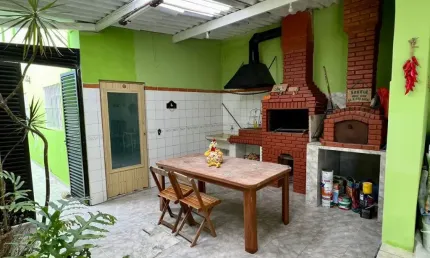 Sobrado, 4 Dorms à Venda, Suarão, por R$ 319.900,00