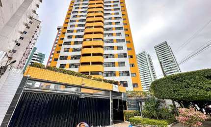 Apartamento em Candeias, 3 quartos, 2 suítes e 115 m² - Edf. Lady Fabiana
