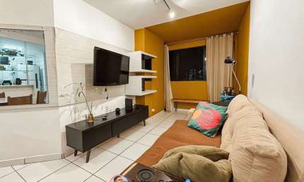Apartamento em Boa Viagem com 2 Quartos e 57 m² - Edf La Vivance