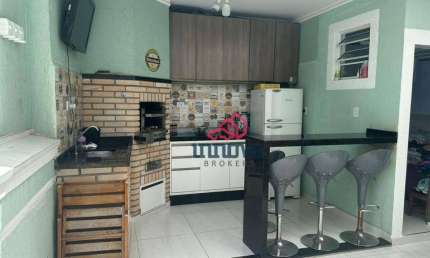 Sobrado com 3 dormitórios à venda, 175 m² por R$ 765.000,00 - Portão - Arujá/SP