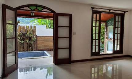 Casa de condomínio 4 quartos, 180 m² à venda  em São Francisco - Niterói/RJ