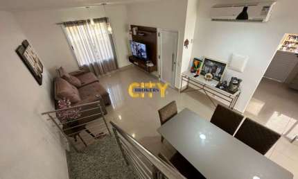 Vende-se Sobrado Condomínio Rivieira D&amp;apos;Itália