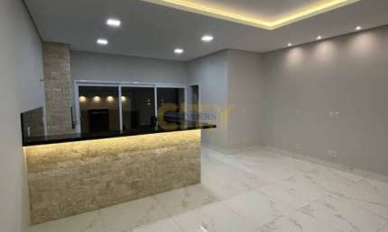 Casa com 3 quartos à venda na Avenida Carmindo de Campos, Jardim Shangri-La, Cuiabá