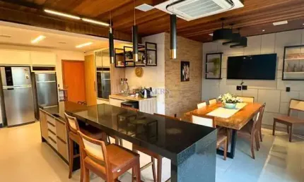 Casa em condomínio fechado com 4 quartos à venda na Avenida B, Jardim Itália, Cuiabá