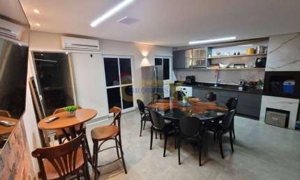 Vende-se Casa Condomínio Villagio D&amp;apos;Itália