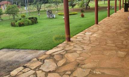 Vende-se Chácara em Chapada dos Guimarães (2KM do centro)