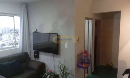 Vende-se Apartamento Mobiliado Edifício Leonardo da Vinci (Bosque da Saúde)