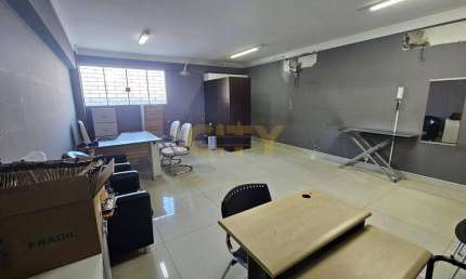 Vende-se Sala Comercial Ed. Copa Executive Center (Frente ao Pronto Socorro