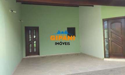 Sobrado 04 Dormitórios com Sala Ampla Nova Jaguariúna, em Jaguariúna