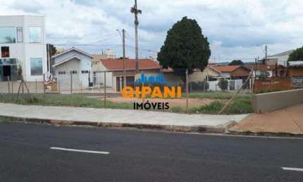 Gipani Imóveis Aluga Terreno com Excelente Localização em Avenida Movimentada