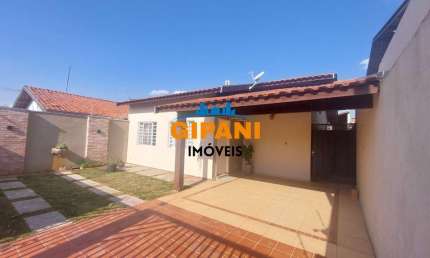 Casa a Venda 03 Dormitórios com Área Gourmet Sylvio Rinaldi em Jaguariúna