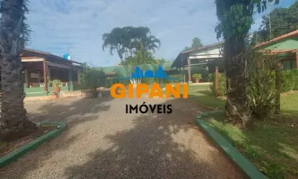 Chácara de luxo à venda em jaguariúna-sp: 4 quartos, 2 suítes, 6 banheiros, 400m² de área no núcleo urbano parque ana helena.