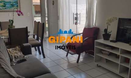 Casa à venda Condominio Quinta das Laranjeiras : 3 quartos, 1 suíte, 1 sala, 2 vagas. Confira!