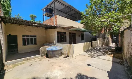 Casa 2 dormitórios para Venda em Belford Roxo, Parque Dos Ferreiras, 2 dormitórios, 1 banheiro