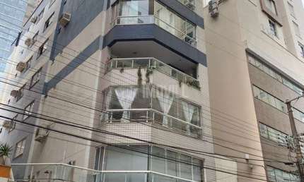 Apartamento com 3 quartos para alugar na Rua 3900, Barra Sul, Balneário Camboriú