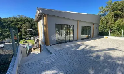 Ponto comercial para alugar na Avenida Osvaldo Reis, Fazenda, Itajaí