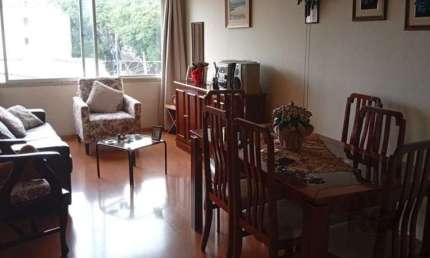 Apartamento de 02 dormitórios, de frente com elevador bairro Partenon- Porto Ale