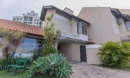Casa Condominio 3 dormitórios 2 vagas - Jardim Itu Sabará