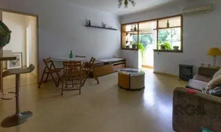 Apartamento 3 dormitórios à venda Rio Branco Porto Alegre/RS