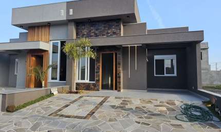 Casa Condominio em Porto Alegre, no bairro Hípica, com 3 dormitório(s), e 3 banh