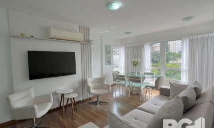 Apartamento 2 dormitórios à venda Auxiliadora Porto Alegre/RS