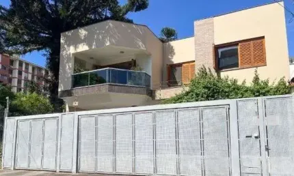 Apartamento em Porto Alegre, no bairro Tristeza, com 2 dormitório(s), e 2 banhei