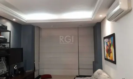 Apartamento 3 dormitórios à venda Centro Histórico Porto Alegre/RS