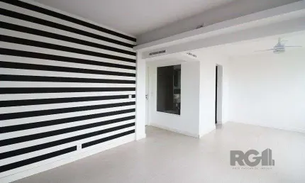 Venda Apartamento 3 quartos,  no bairro Moinhos de Vento com 2 banheiros, 1 lava