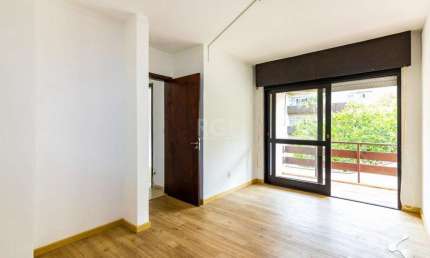 Apartamento 02 dormitórios No Bairro Tristeza em Porto Alegre/RS