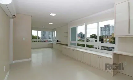 Excelente apartamento de 98m² com 3 dormitórios e 2 vagas.