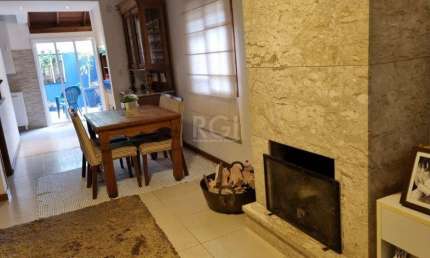 Casa Condominio para Venda - 218m², 3 dormitórios, sendo 1 suites, 2 vagas - Ipa