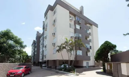 Ótima cobertura no bairro Nonoai, com aproximadamente 135m² de área privativa, 0