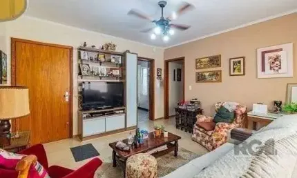 Apartamento 2 dormitórios à venda Floresta Porto Alegre/RS
