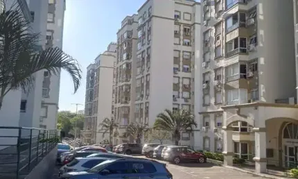 Apartamento 3 dormitórios ( 1 suíte) uma vaga estacionamento escriturada Bairro