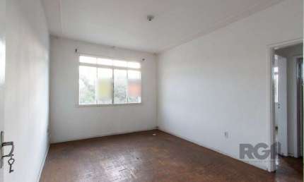 Apartamento à Venda - 2 Dormitórios na Av. Do Forte.